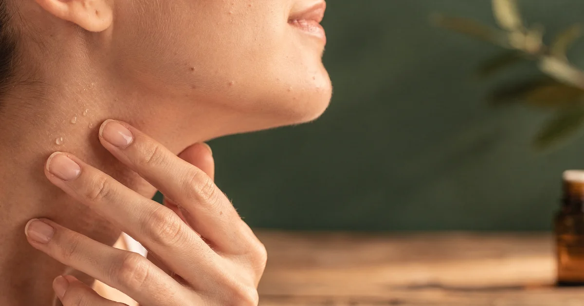 Huile essentielle de ravintsara : usages et précautions